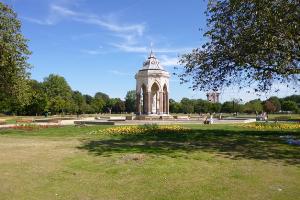 Victoria Park fountain