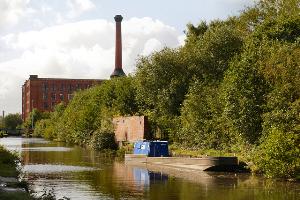 Rochdale Canal, Victoria Mill
