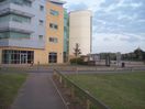 Footpath leading onto North Star Avenue