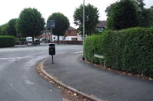 Waypoint 2 - Turn right at the end of Newland Avenue into North Avenue.