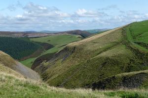 Scenery from mountain rd nr Vaughan-Thomas memorial