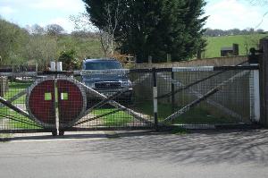 Level crossing gates along the trailway