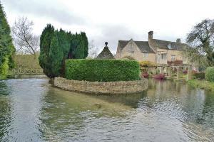 Bourton Upper Mill (or Lansdown Mill) dating back to the early 18th century