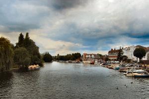 River Thames view from Henley Bridge