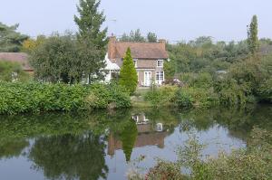 River Medway at Tea Pot Island