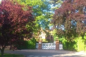 The entrance to Wappenbury Hall.