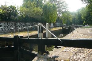 Limekiln lock (C)
