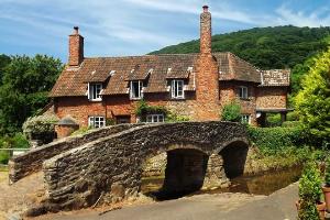 Allerford Packhorse Bridge