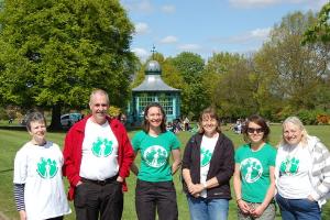 Get Walking Volunteers in Weston Park