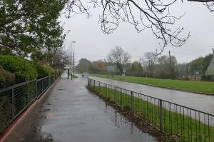 View along Glenfield Road